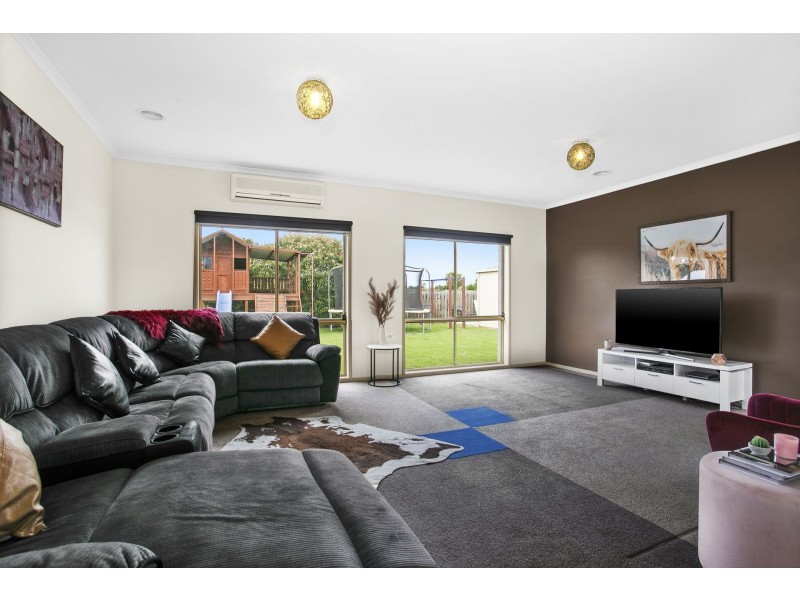 23-24 Peppermint Grove, Drysdale VIC 3222