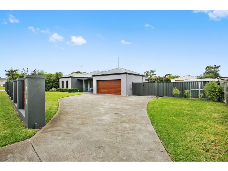 23-24 Peppermint Grove, Drysdale VIC 3222