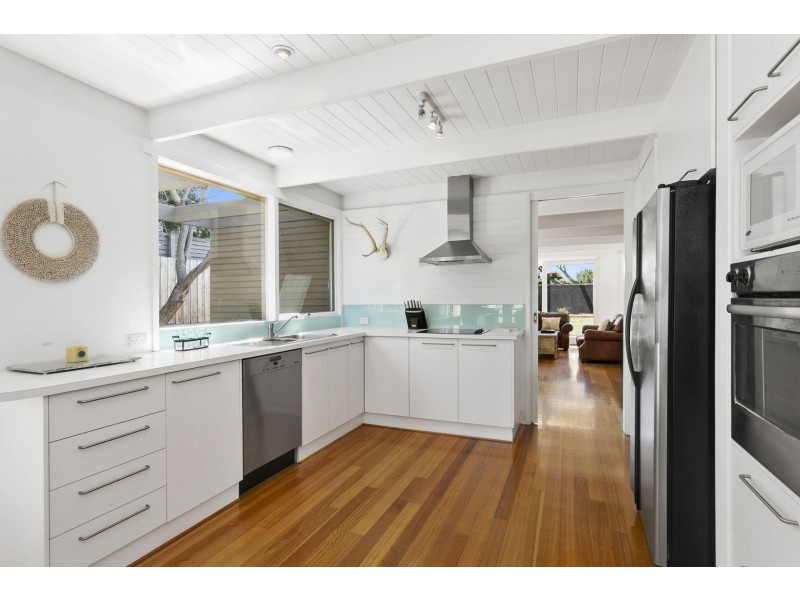 11 Thomson Drive, Barwon Heads VIC 3227