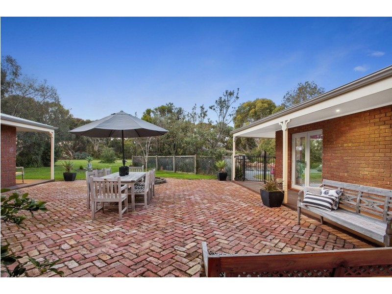 145 Bluestone School Road, Connewarre VIC 3227