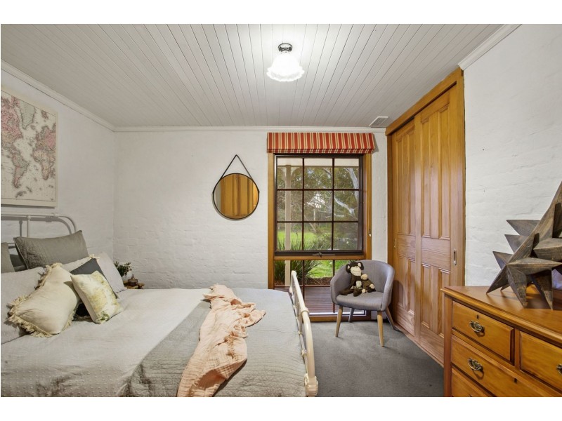 145 Bluestone School Road, Connewarre VIC 3227