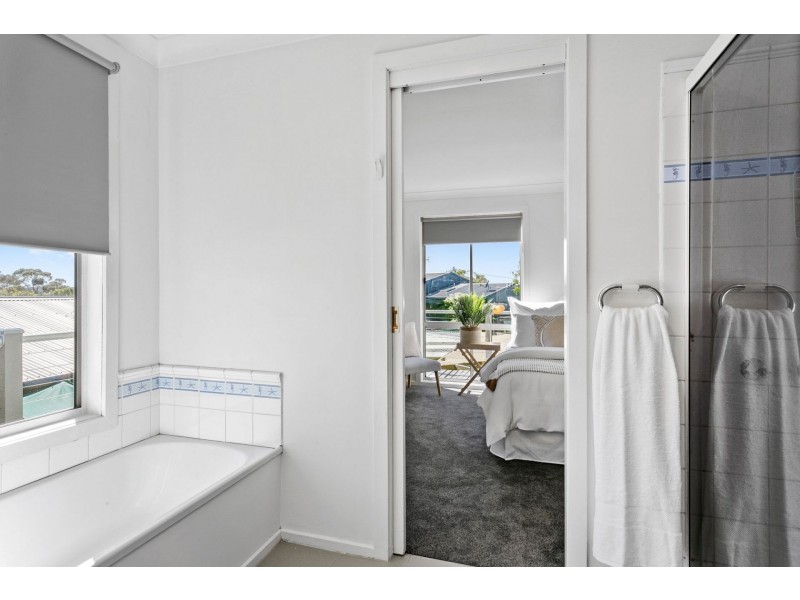 33 Aldebaran Road, Ocean Grove VIC 3226