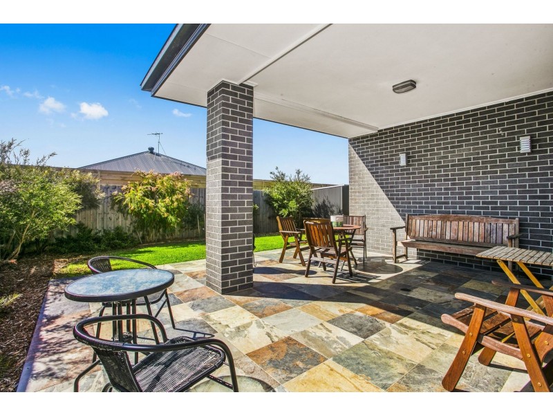 10 La Bella Street, Ocean Grove VIC 3226