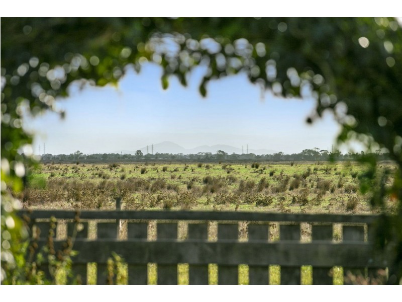 402-440 Lake Road, Connewarre VIC 3227