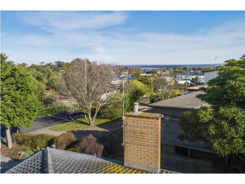 65 Fraser Crescent, Ocean Grove VIC 3226