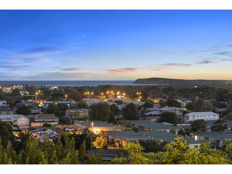 2/22 The Avenue, Ocean Grove VIC 3226
