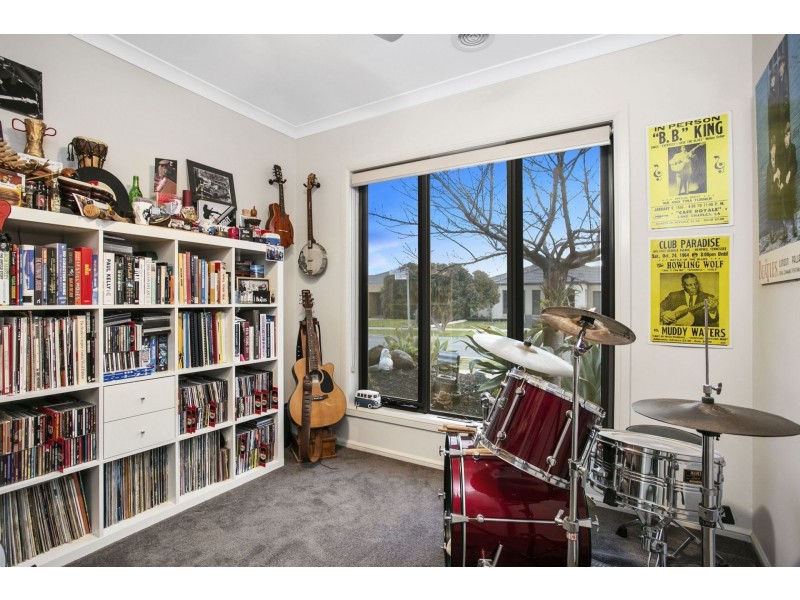 10 Curzon Drive, Ocean Grove VIC 3226