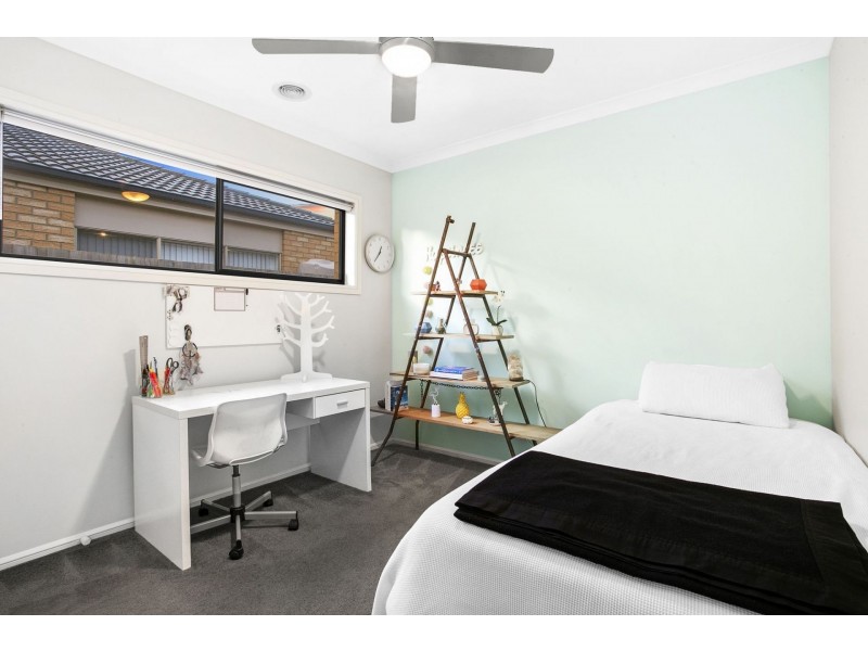 10 Curzon Drive, Ocean Grove VIC 3226