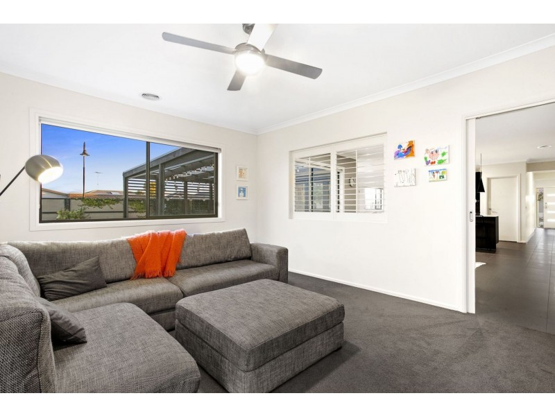 10 Curzon Drive, Ocean Grove VIC 3226