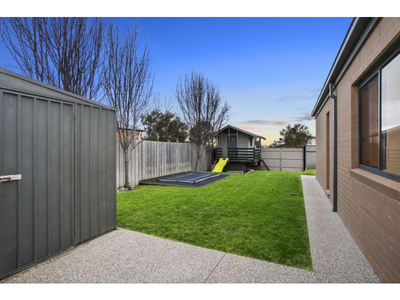 10 Curzon Drive, Ocean Grove VIC 3226