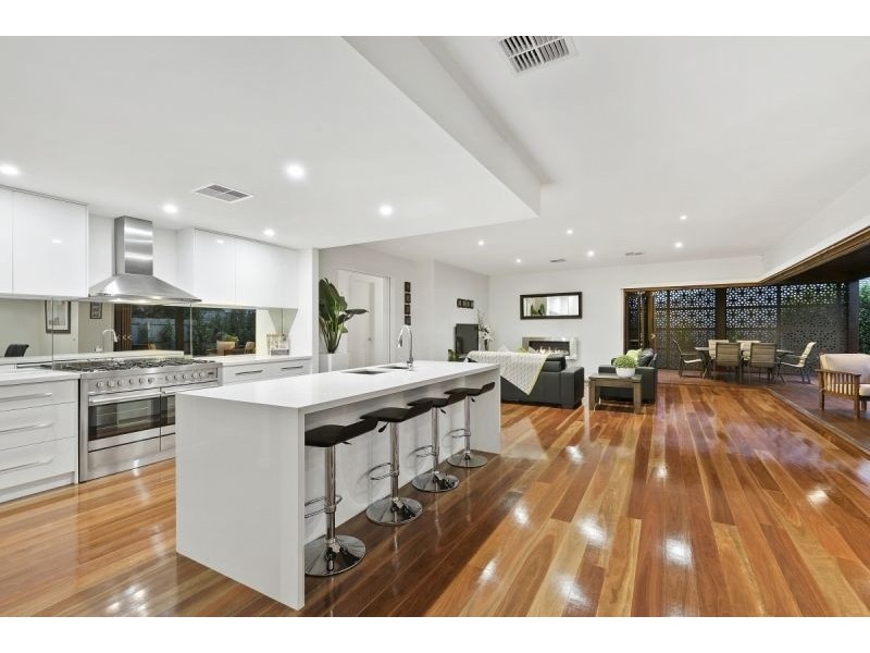 9 Dalkeith Crescent, Ocean Grove VIC 3226