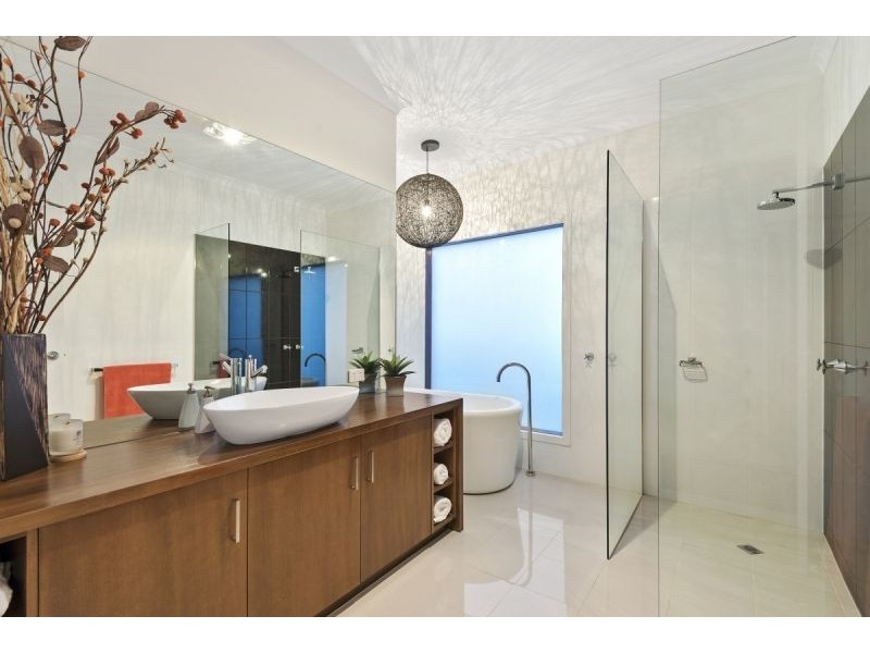 9 Dalkeith Crescent, Ocean Grove VIC 3226