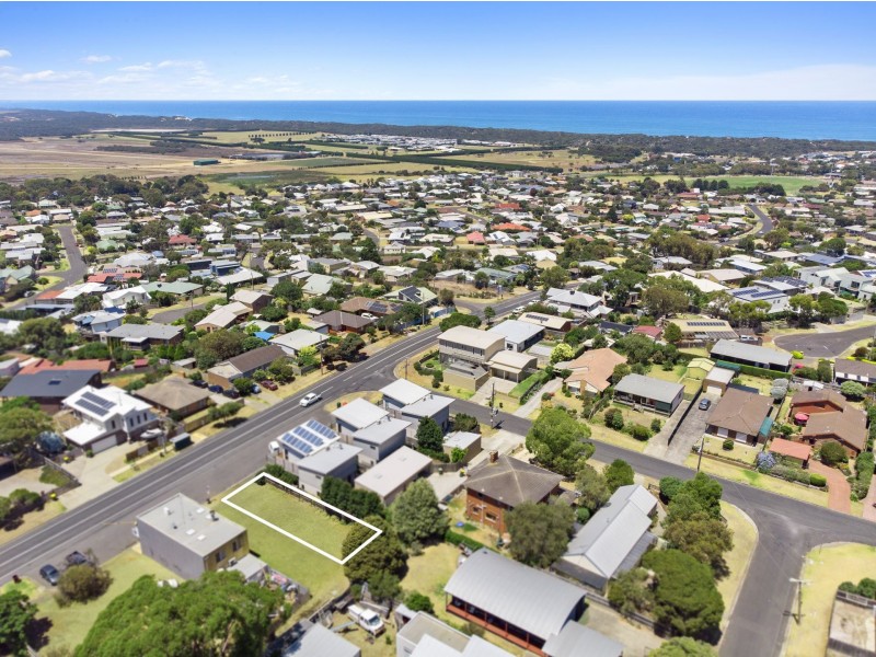 12E Sunset Strip, Ocean Grove VIC 3226
