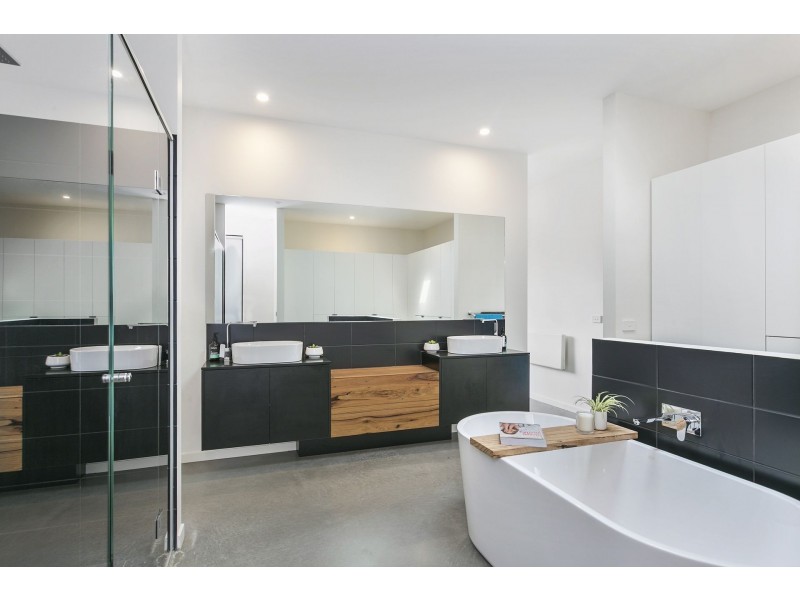 26 Tyro Street, Ocean Grove VIC 3226