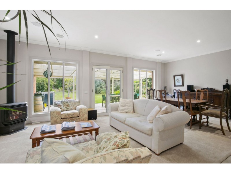 1 Cricklewood Lane, Wallington VIC 3221