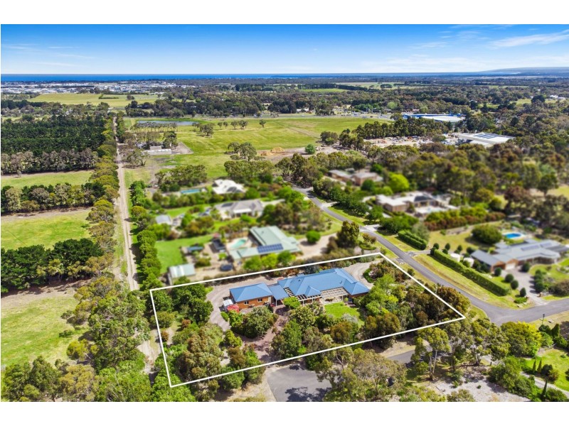 1 Cricklewood Lane, Wallington VIC 3221