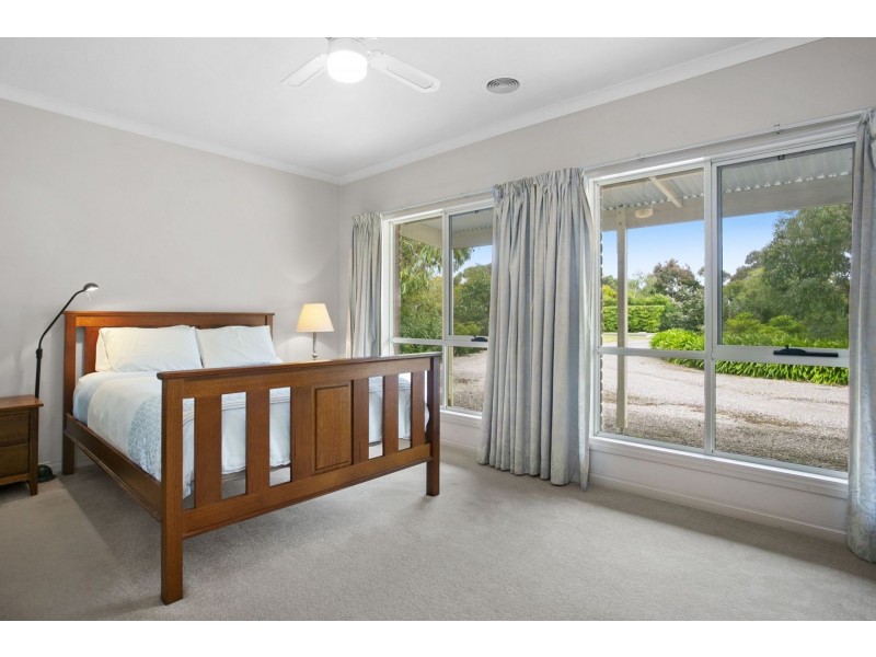 1 Cricklewood Lane, Wallington VIC 3221