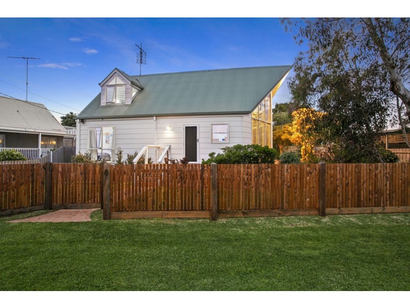 8 Parker Street, Ocean Grove VIC 3226
