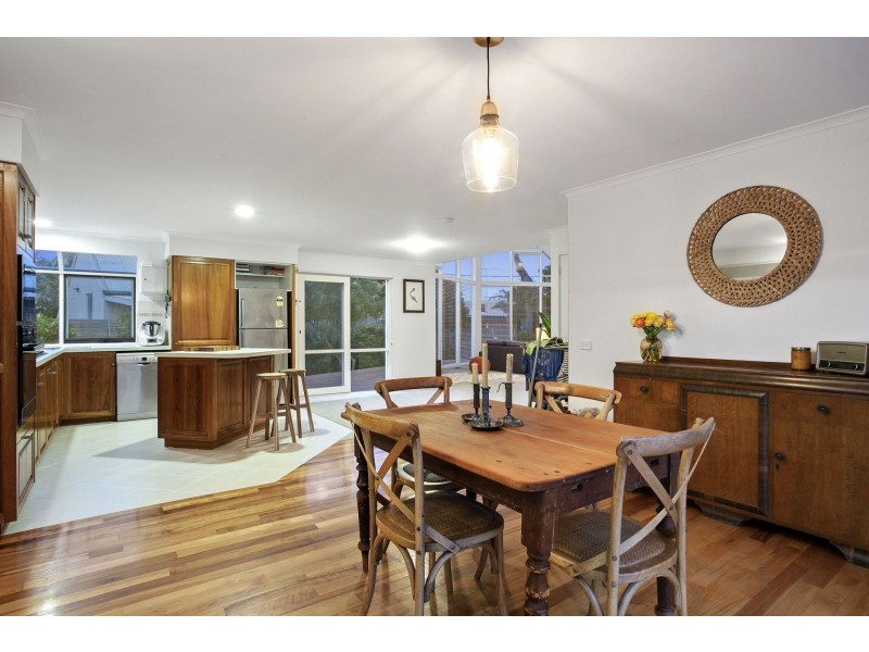 8 Parker Street, Ocean Grove VIC 3226