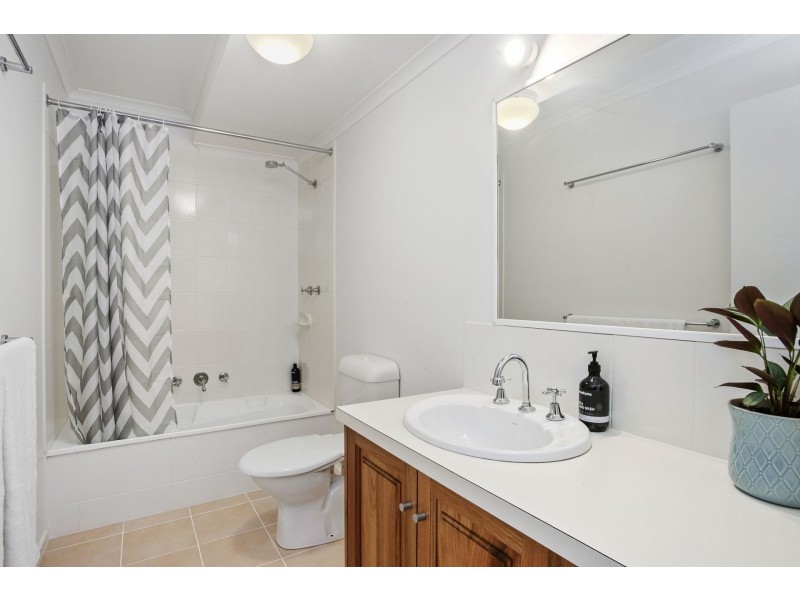 8 Parker Street, Ocean Grove VIC 3226