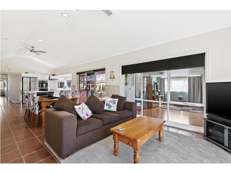 8 Ashcombe Lane, Ocean Grove VIC 3226