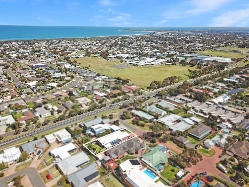 8 Ashcombe Lane, Ocean Grove VIC 3226