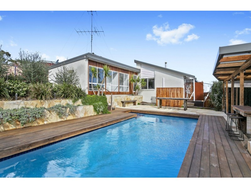 3 Cruickshank Avenue, Ocean Grove VIC 3226