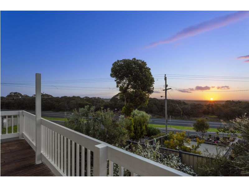 3 Cruickshank Avenue, Ocean Grove VIC 3226