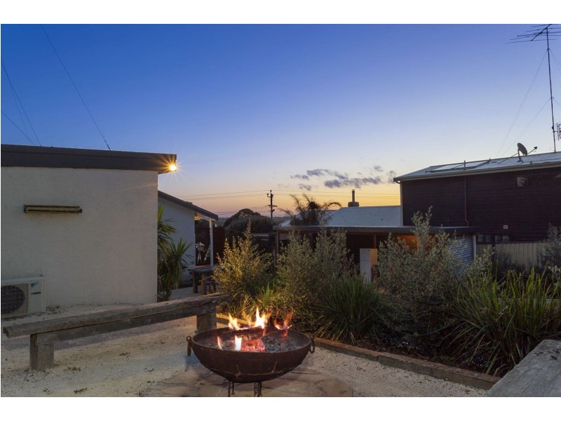 3 Cruickshank Avenue, Ocean Grove VIC 3226