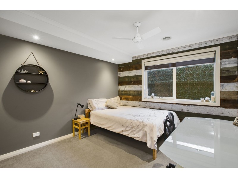 6 Maldon Place, Ocean Grove VIC 3226