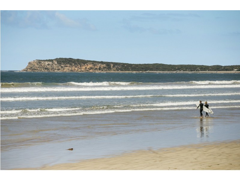 10 Anonyma Street, Ocean Grove VIC 3226