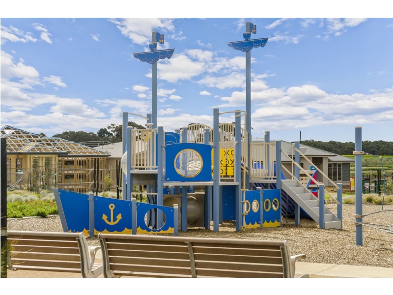 10 Anonyma Street, Ocean Grove VIC 3226