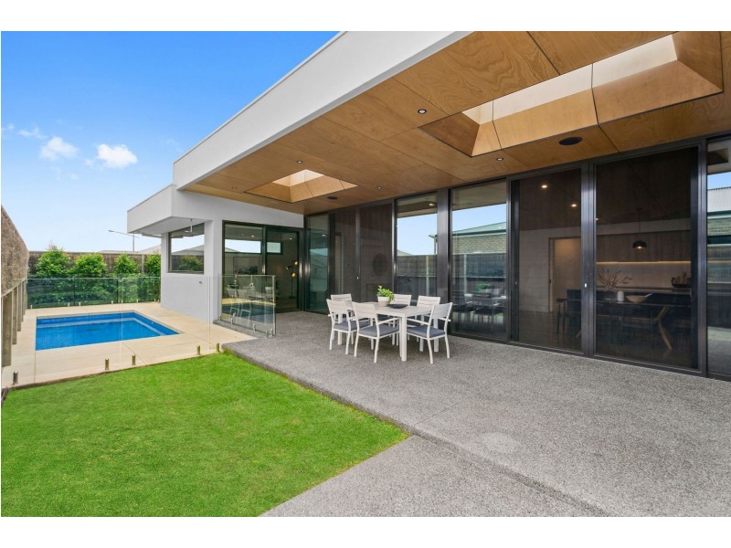 19 Cheviot Terrace, Ocean Grove VIC 3226