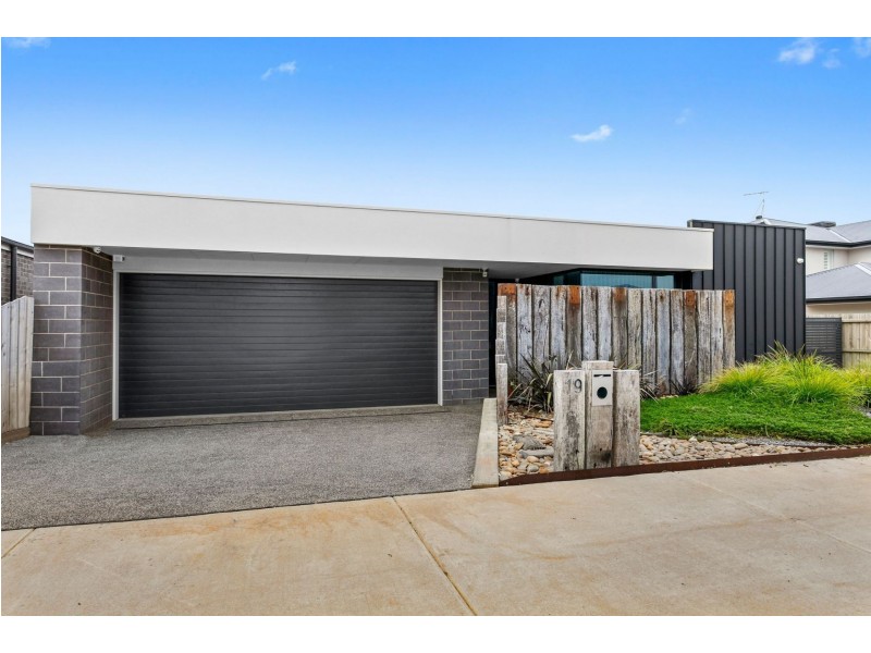 19 Cheviot Terrace, Ocean Grove VIC 3226