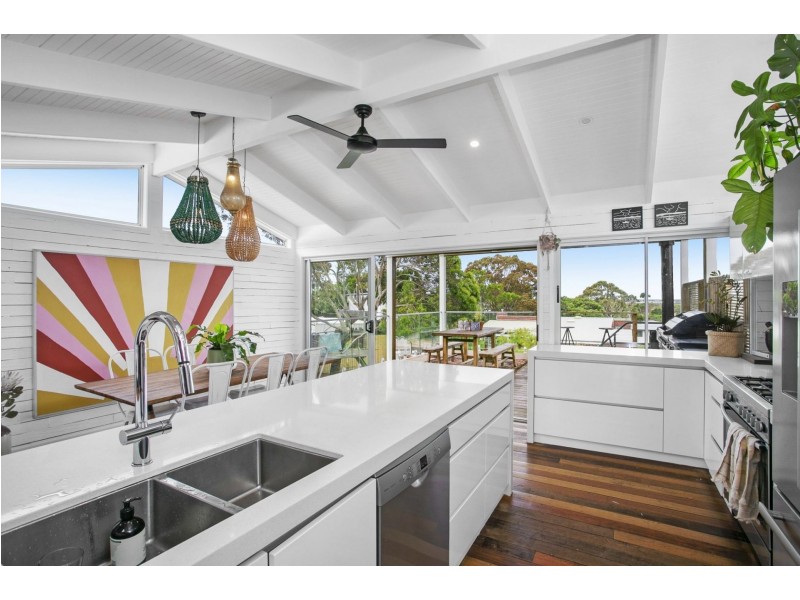 8 Thacker Street, Ocean Grove VIC 3226