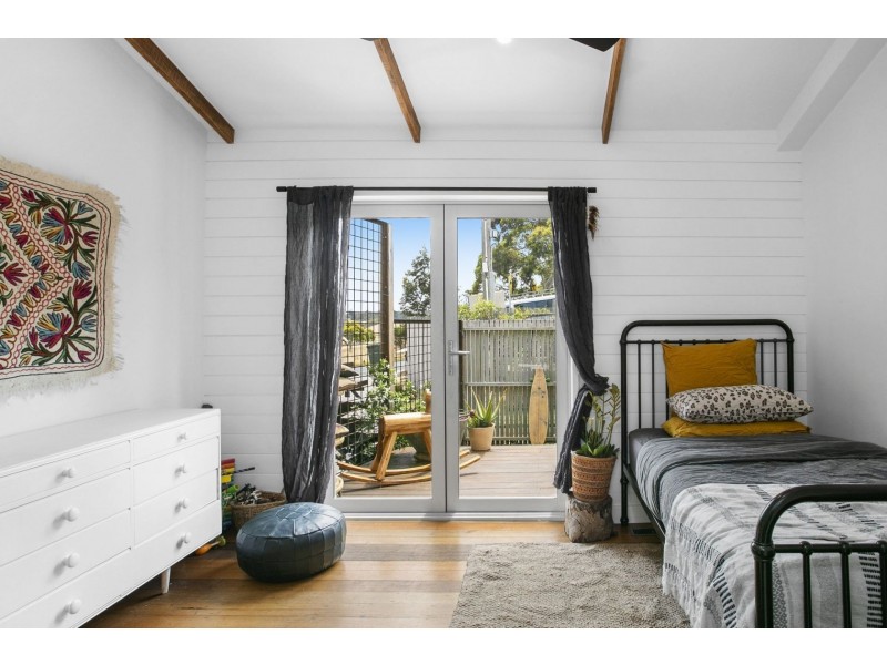 8 Thacker Street, Ocean Grove VIC 3226