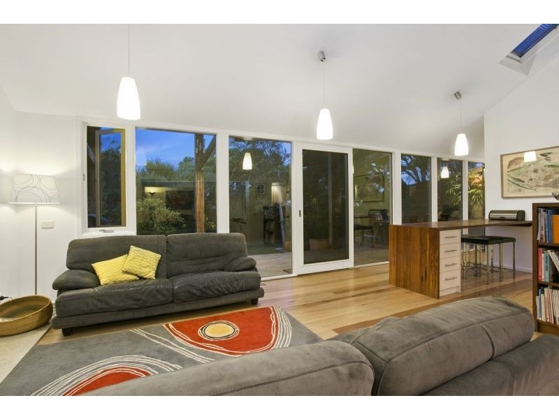 53 Ocean Throughway, Ocean Grove VIC 3226