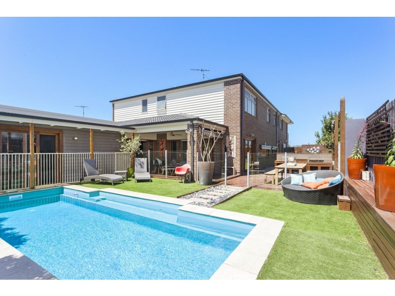 57 Oakdean Boulevard, Ocean Grove VIC 3226