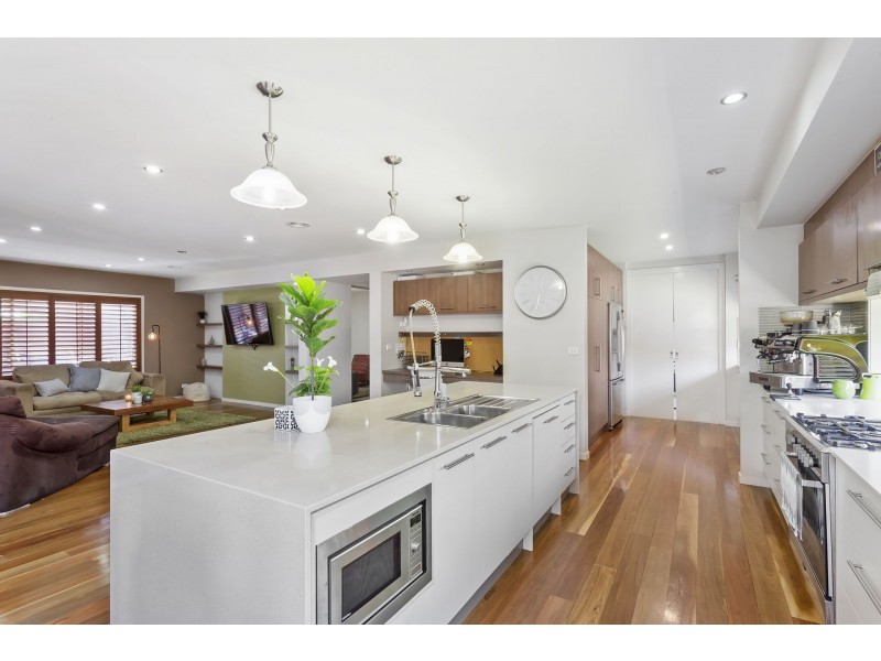 57 Oakdean Boulevard, Ocean Grove VIC 3226