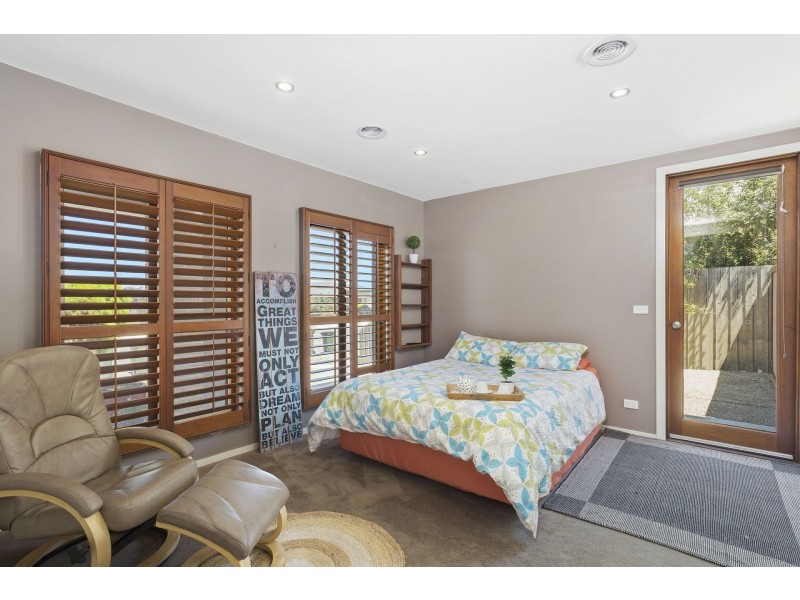 57 Oakdean Boulevard, Ocean Grove VIC 3226