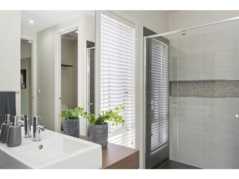 57 Oakdean Boulevard, Ocean Grove VIC 3226