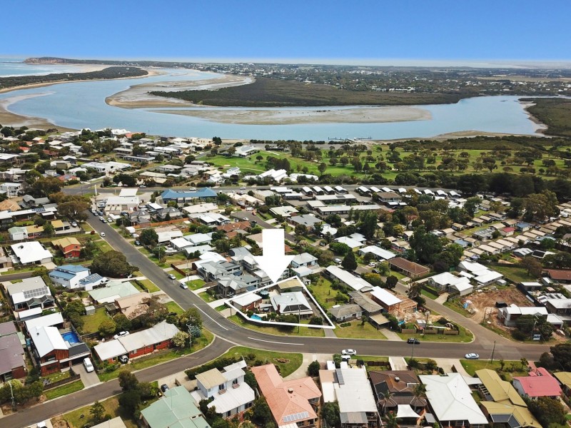 62-64 Lake Avenue, Ocean Grove VIC 3226