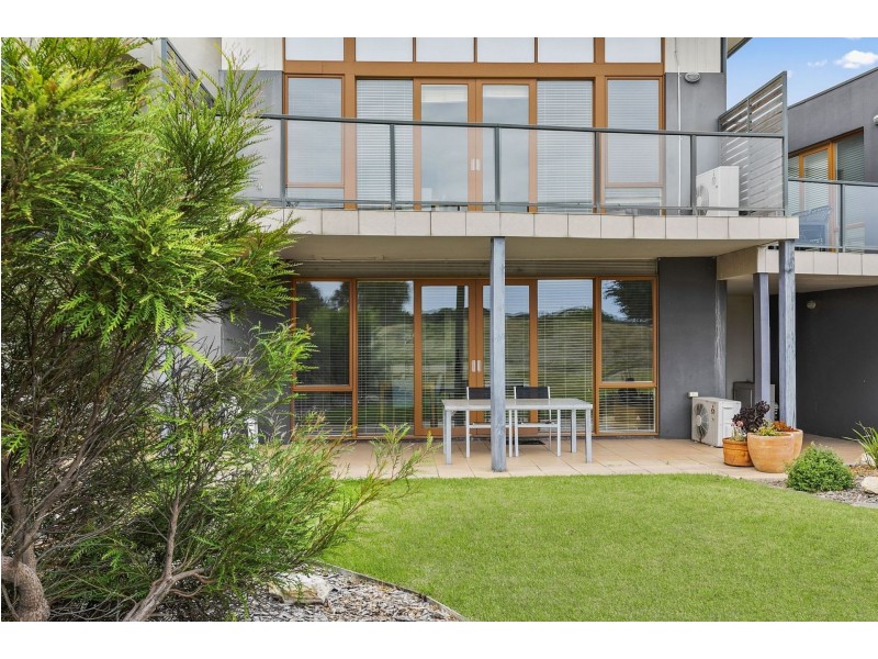 6/110 Tomara Drive, Connewarre VIC 3227