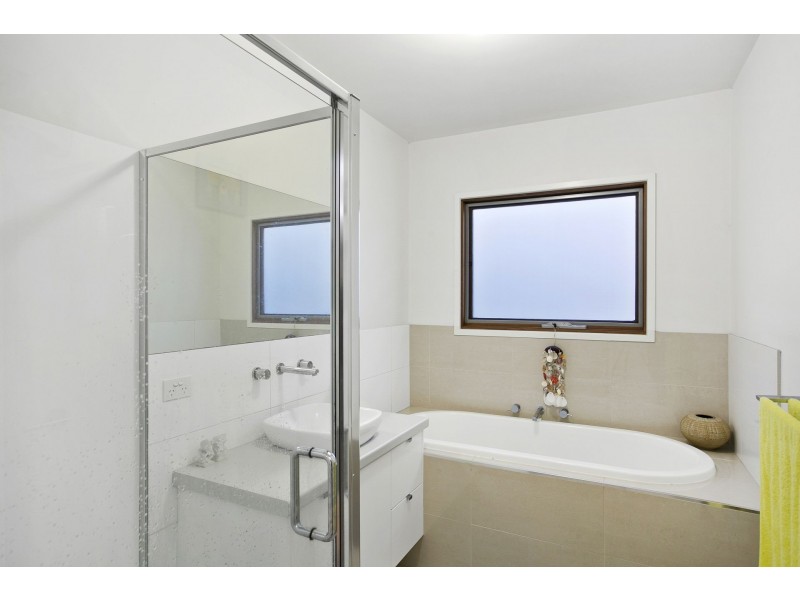 47 Daintree Way, Ocean Grove VIC 3226