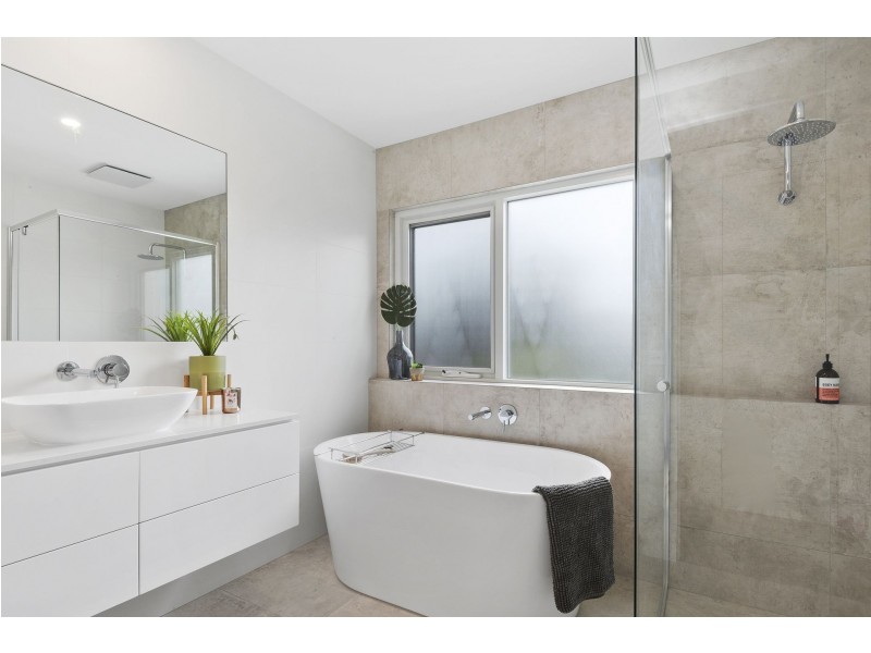 15 Bramwell Street, Ocean Grove VIC 3226