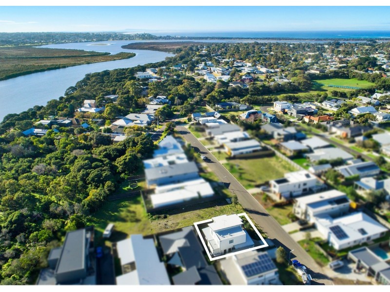 32 Eddystone Court, Barwon Heads VIC 3227