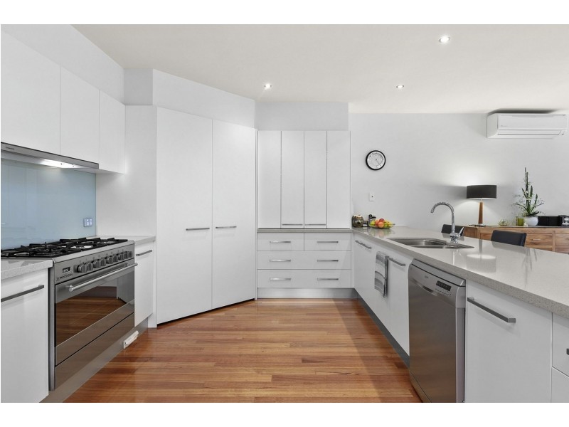 8 Glenhaven Mews, Ocean Grove VIC 3226