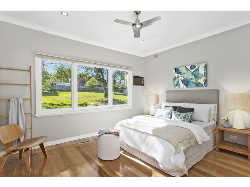 24 Gumbowie Avenue, Clifton Springs VIC 3222