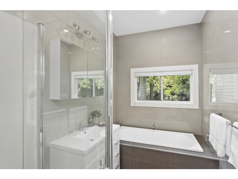 24 Gumbowie Avenue, Clifton Springs VIC 3222