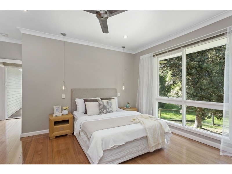 24 Gumbowie Avenue, Clifton Springs VIC 3222